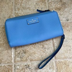 Kate Spade wristlet